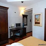 Hotel Teocrito