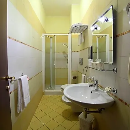 Hotel Teocrito 3*