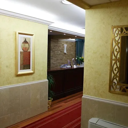 Teocrito Hotell